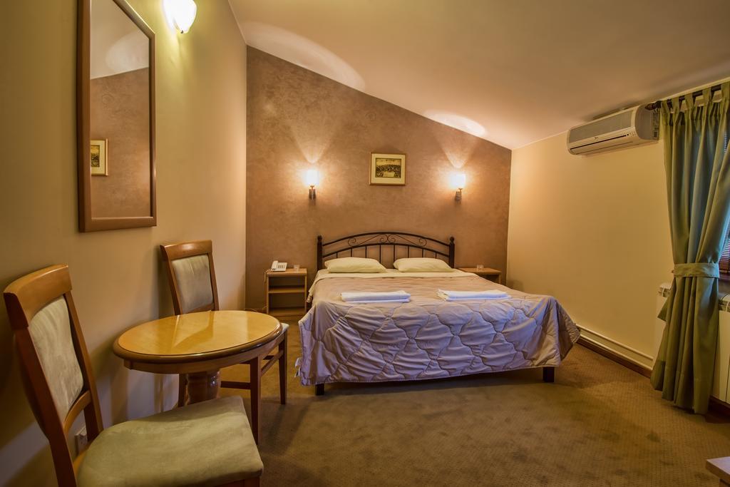 Konak Vukasinovic Hotel Belgrade Room photo